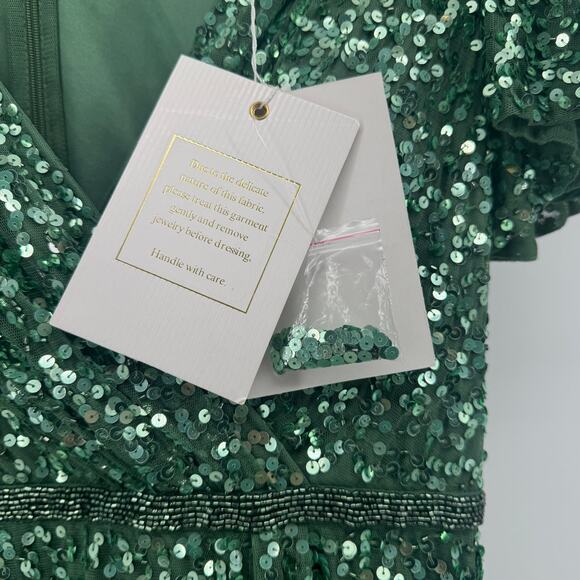 Mac Duggal A5540 Sequin Wrap Over Butterfly Sleeve Gown Womens 6 NWT - Picture 11 of 15